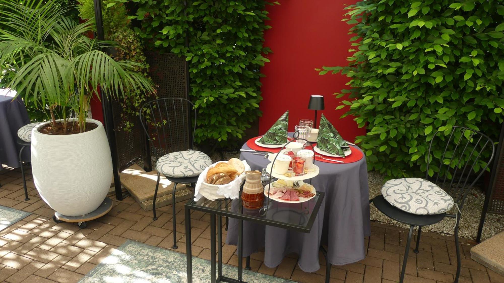 B&B "Villa Fink" Ostheim Exterior foto